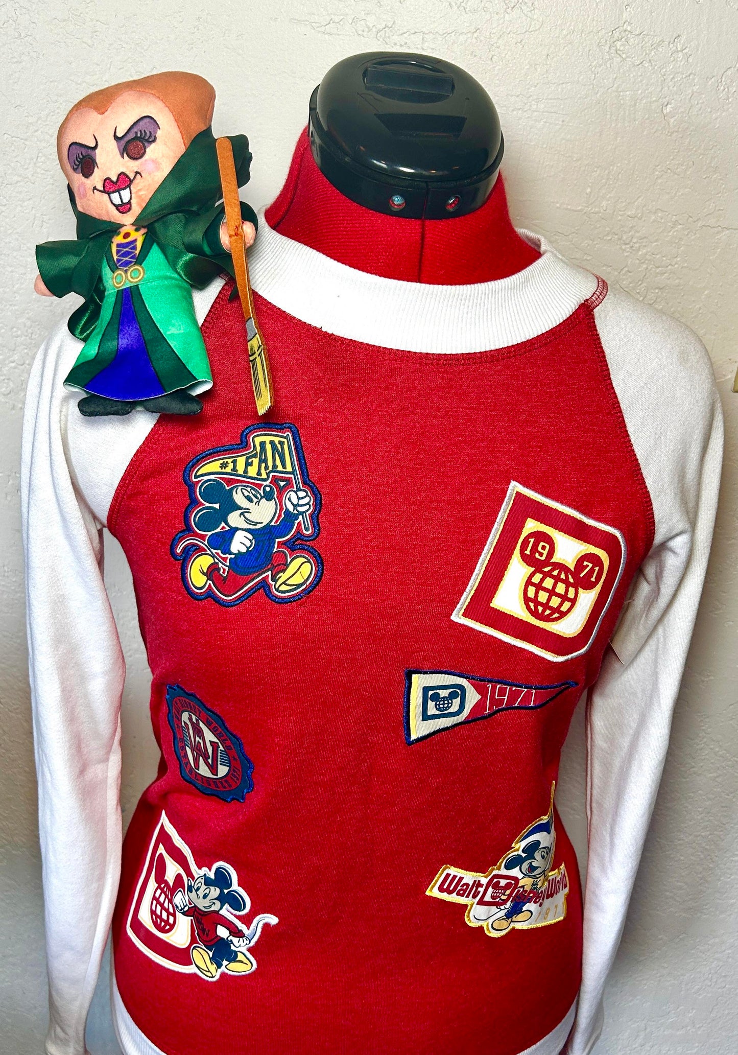 Winifred Sanderson Custom Shoulder Pal Plush - Disney Hocus Pocus