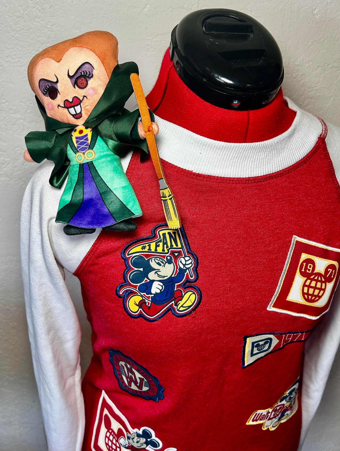 Winifred Sanderson Custom Shoulder Pal Plush - Disney Hocus Pocus