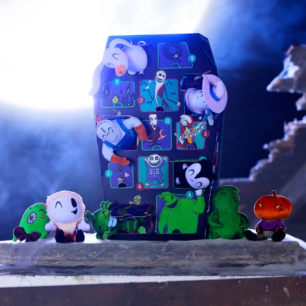 The Nightmare Before Christmas 13-Day Countdown Calendar - 13 Plush Set