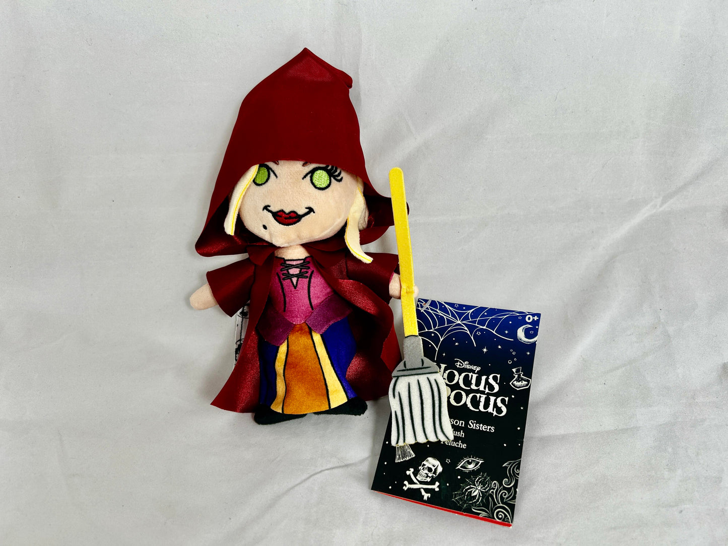 Sarah Sanderson Custom Shoulder Pal Plush - Disney Hocus Pocus