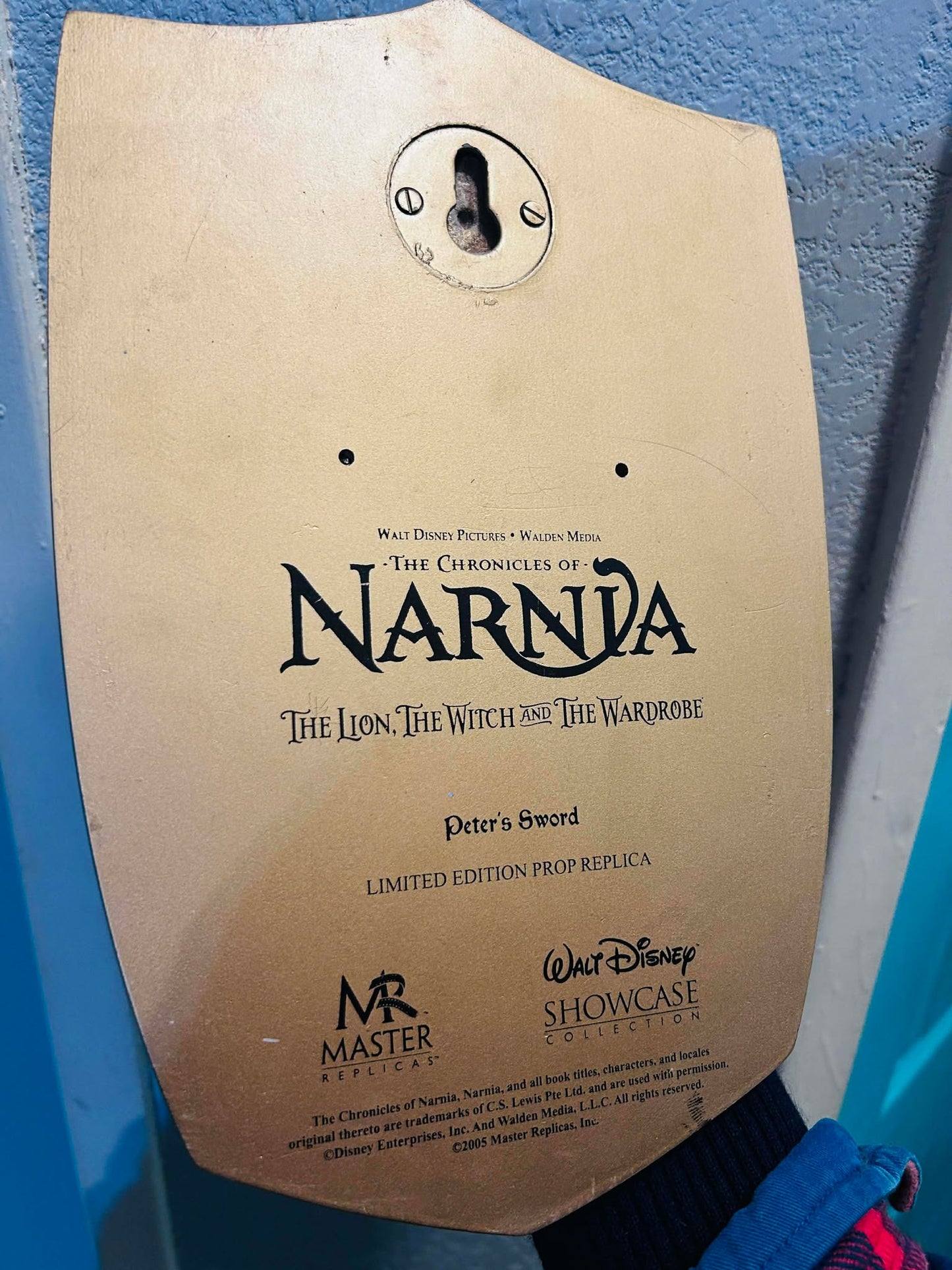 Disney Narnia MASTER REPLICA Peters Sword Showcase W/ PLAQUE & COA - LE #0965