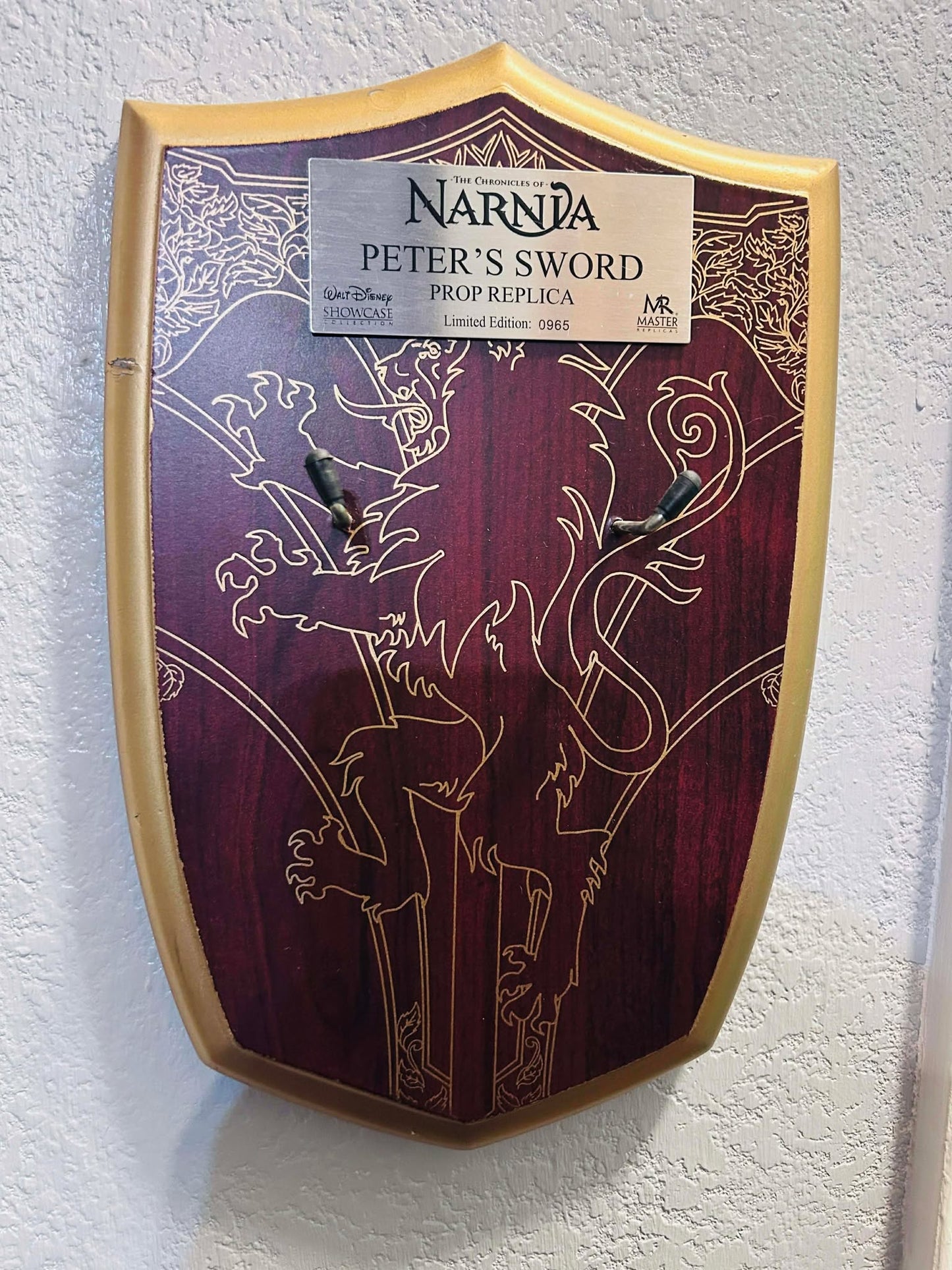 Disney Narnia MASTER REPLICA Peters Sword Showcase W/ PLAQUE & COA - LE #0965
