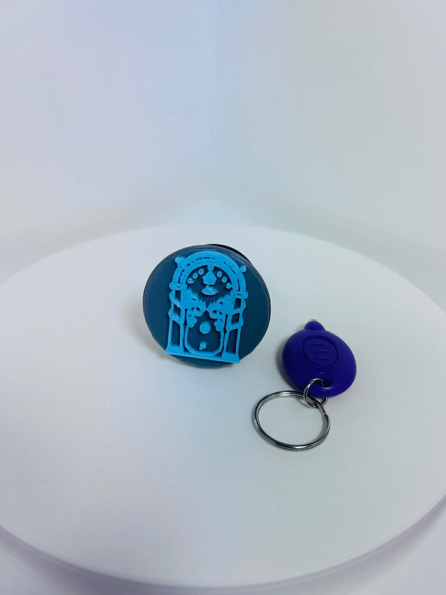 3D Lord of the Rings Inspired Moria Gate Glow Custom PopSocket Phone Accessory Holder - + Free UV Light Keychain