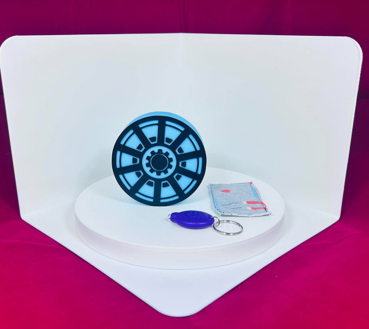 3D Custom Iron Man 1 Inspired LIGHT UP Arc Reactor Chest Piece Blue Glow - Avengers Super Hero Costume Cosplay Magnetic Halloween Accessory