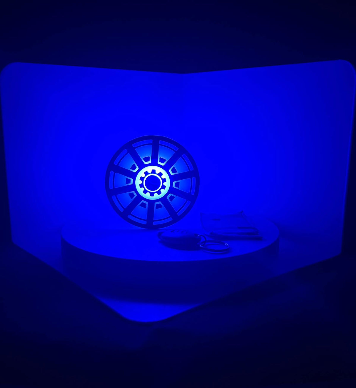 3D Custom Iron Man 1 Inspired LIGHT UP Arc Reactor Chest Piece Blue Glow - Avengers Super Hero Costume Cosplay Magnetic Halloween Accessory