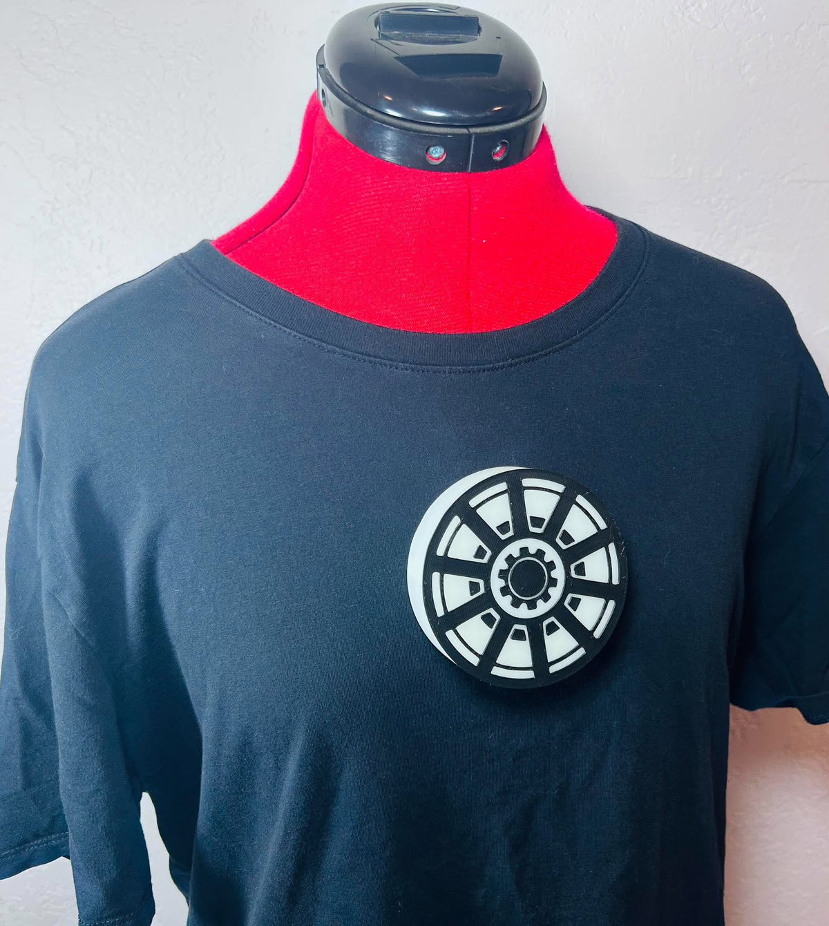 3D Custom Iron Man 1 Inspired LIGHT UP Arc Reactor Chest Piece Blue Glow - Avengers Super Hero Costume Cosplay Magnetic Halloween Accessory