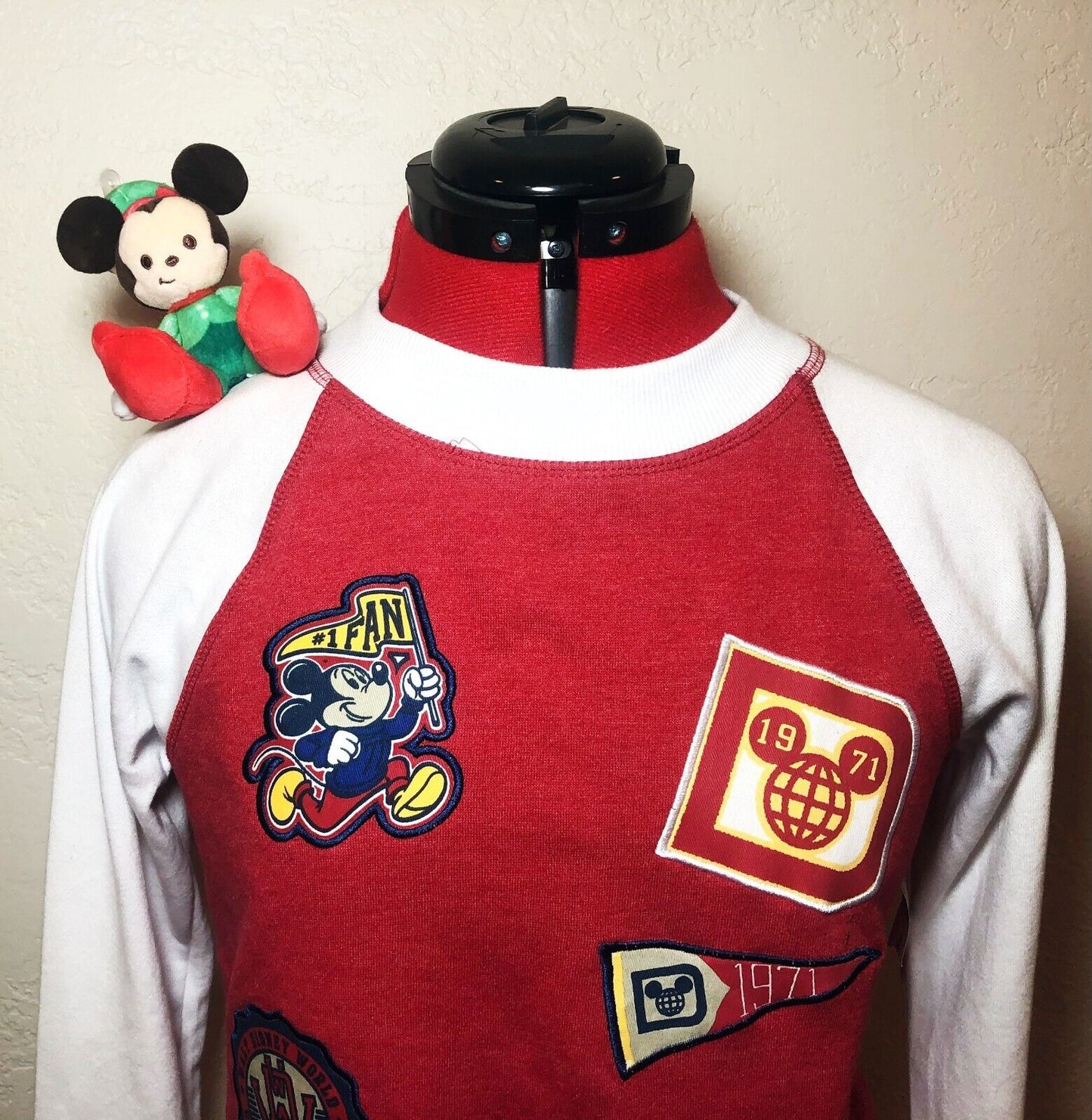 Disney Mickey Mouse Holiday Custom Magnetic Shoulder Pal Plush