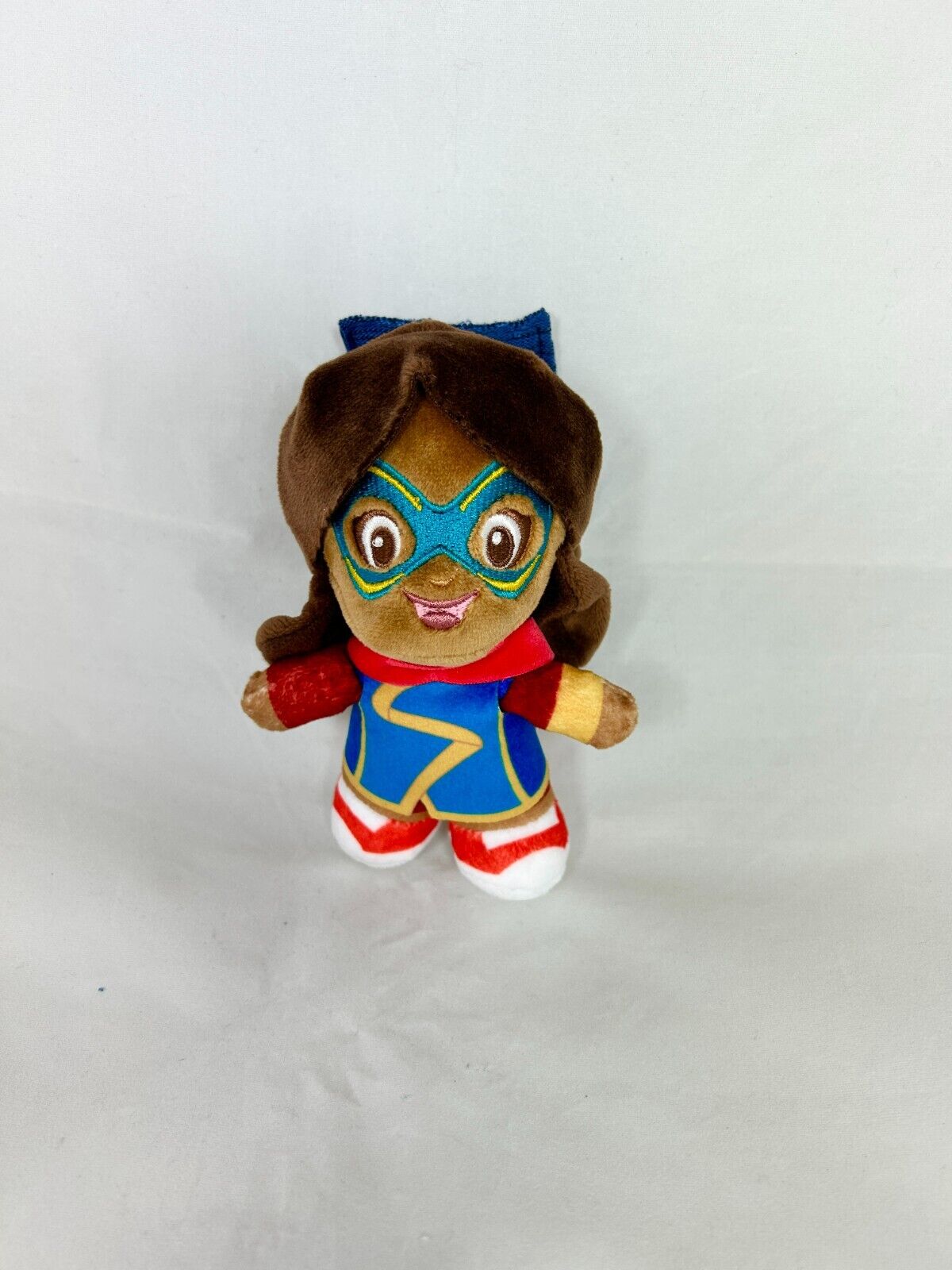 Disney Ms. Marvel Custom Magnetic Shoulder Pal Plush Marvel Super Hero Accessory